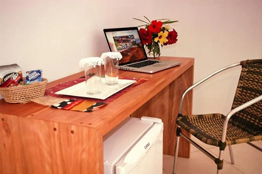 Dona Flor Home-1